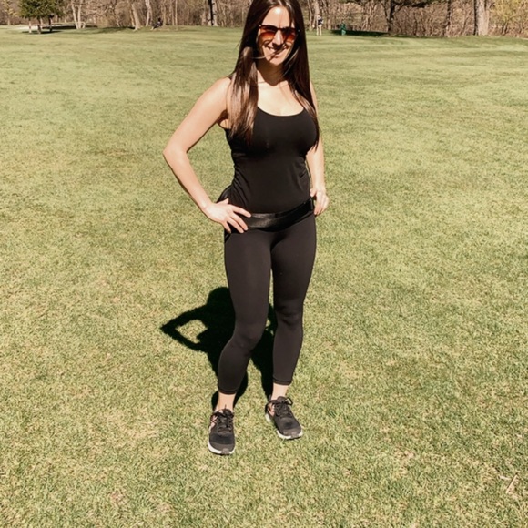 Meet your Posher, Jen - Picture 1 of 1